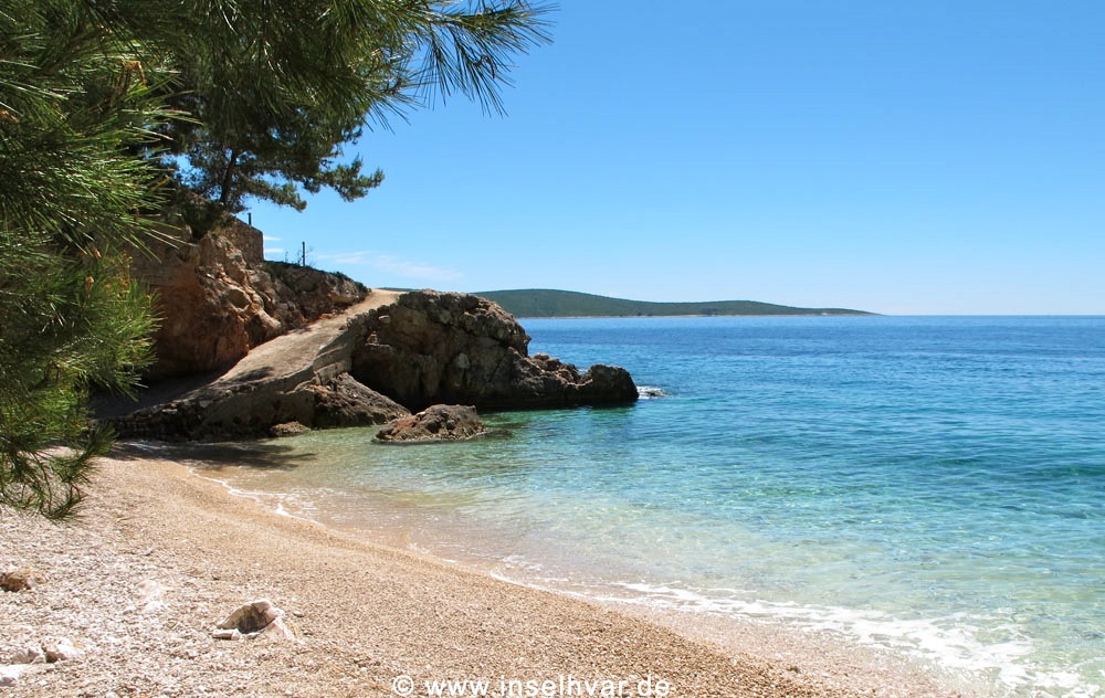 Apartment-Hvar-beach